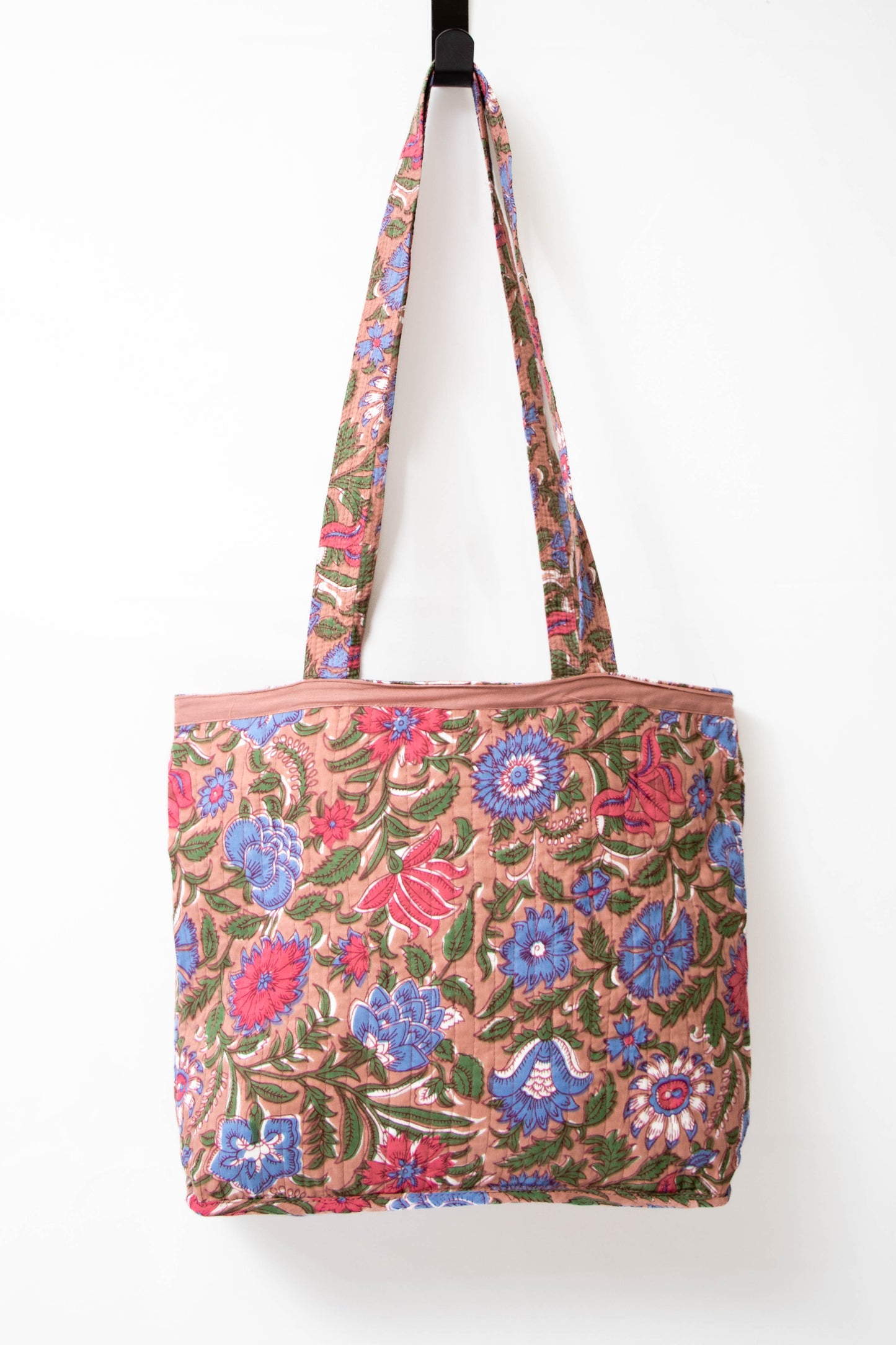 Mala Tote